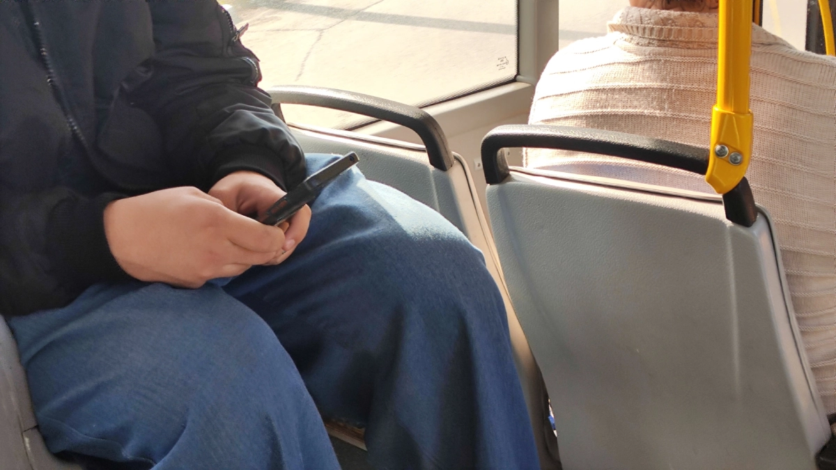 Шпион у вас в кармане: как понять, что телефон прослушивают — проверьте прямо сейчас