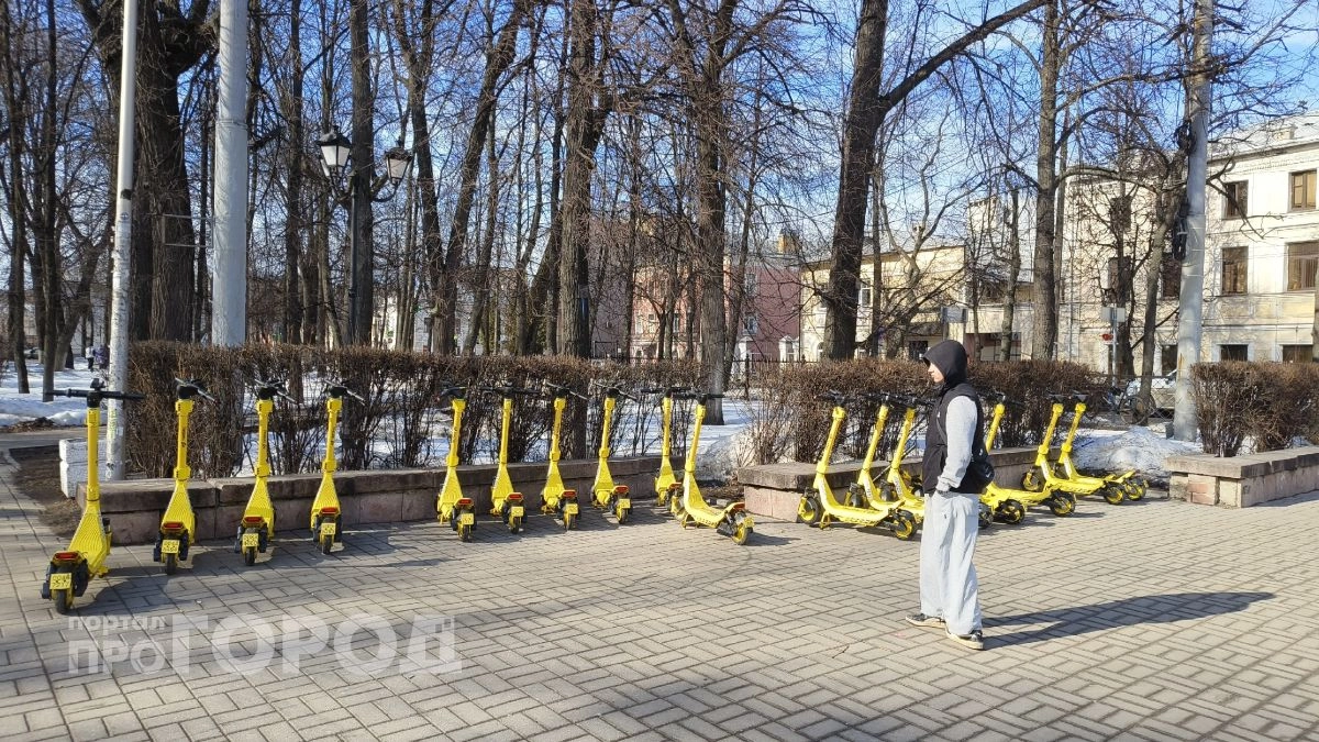 Ярославский следком разъяснил требования самокатчикам: где можно ездить и какие штрафы грозят