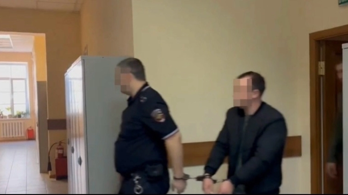 Похитил почти 2 миллиона у пенсионерки из Ярославля — теперь получит срок до 10 лет