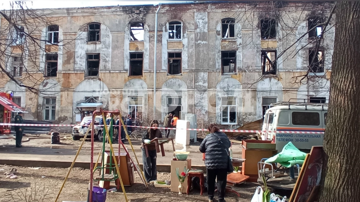 Как сейчас выглядит сгоревший дом на Стачек: спасенные котлы  и телевизоры