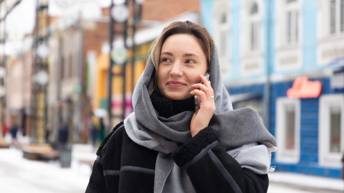 Ева от МегаФона научилась распознавать голоса роботов и дипфейки