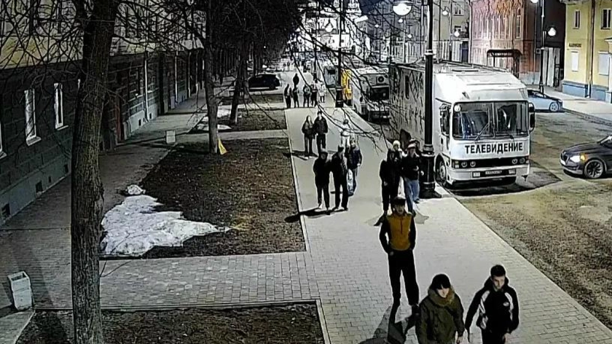 В Ярославле ищут вандалов, изуродовавших фасад исторического особняка