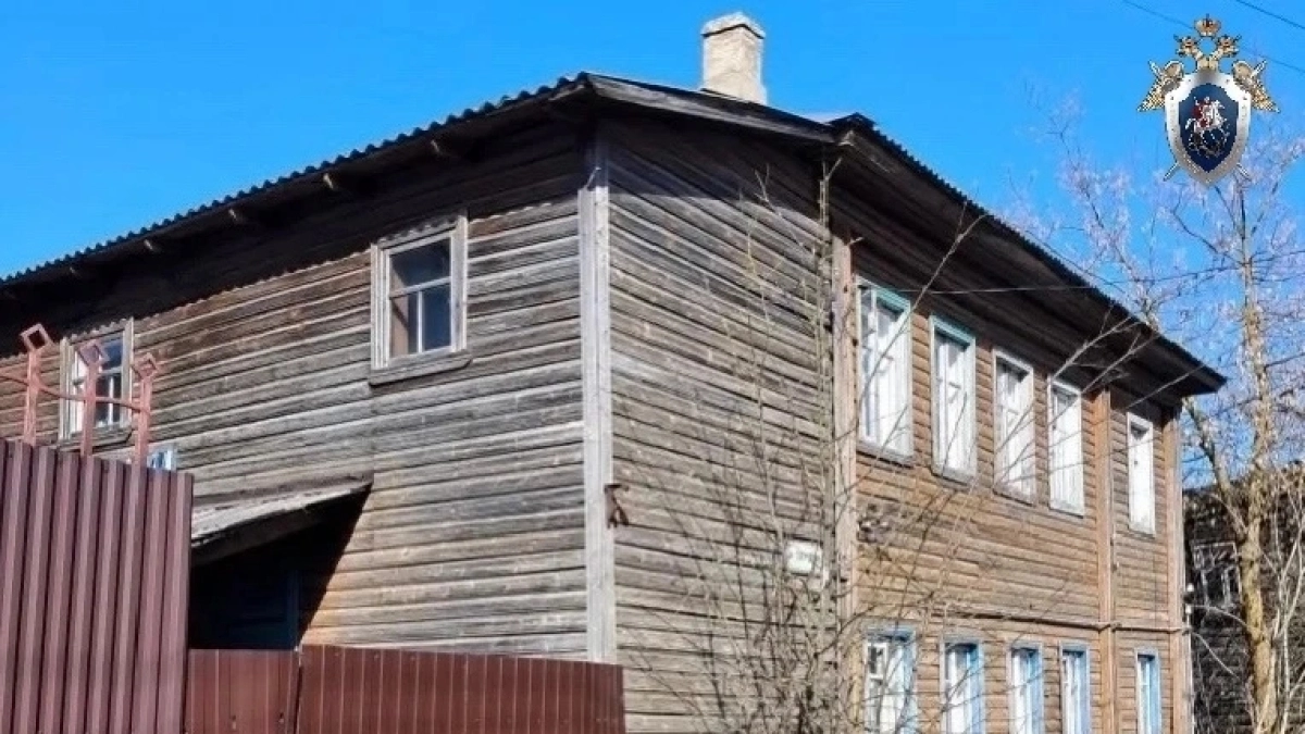 Износ 65%, а жить можно: почему жителей аварийного дома в Ярославской области не переселяют годами