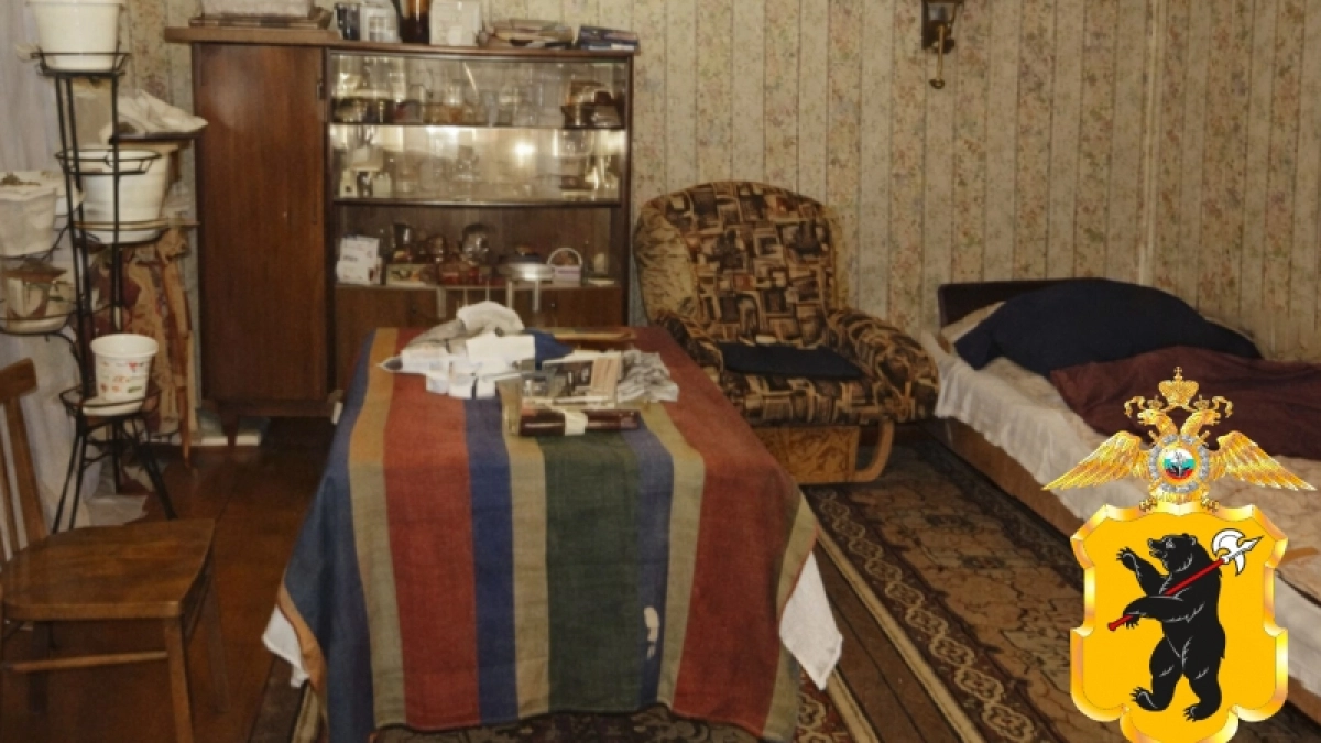 Сосед забрал у пенсионерки из Гаврилов-Ямского района 350 тысяч рублей