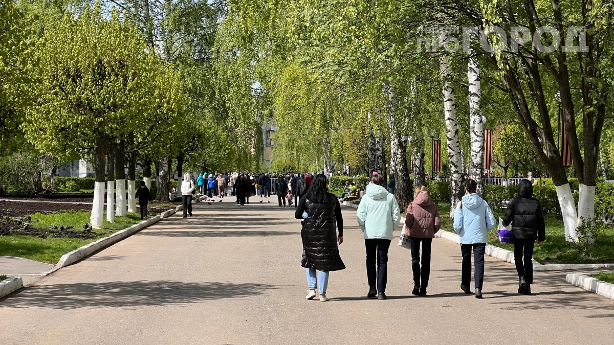 «Заморозки на майские испортят шашлыки?»: что приготовили синоптики россиянам на конец весны