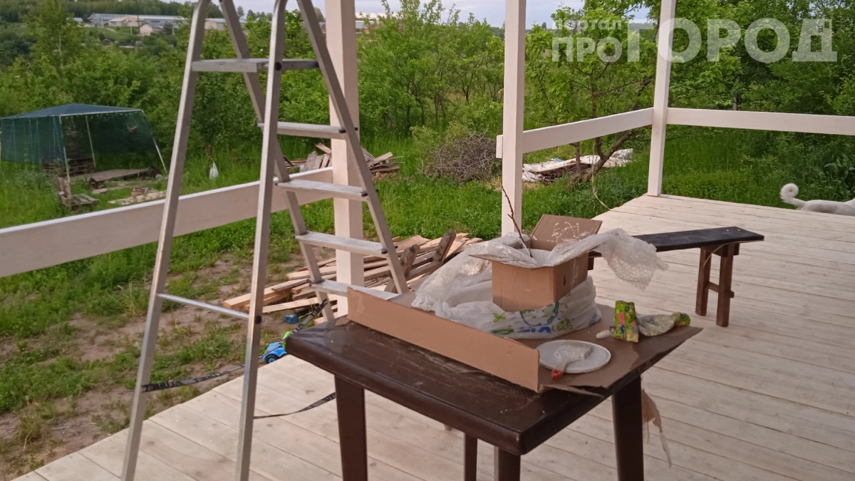 Икея ушла в прошлое: как деревенские мужики делают мебель за 300 рублей, от которой дизайнеры ахают