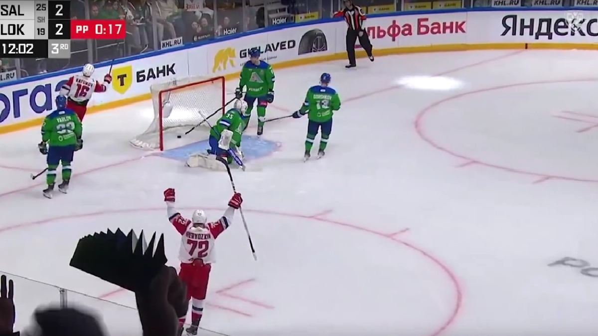 «Локомотив» вырвал победу у «Салавата» и оказался в шаге от полуфинала Кубка Гагарина