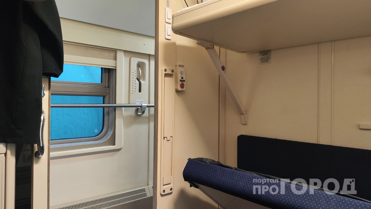 «В плацкарте хотя бы не страшно». Почему в 50 лет я променяла уютное купе на общий вагон - честный отзыв о поездке