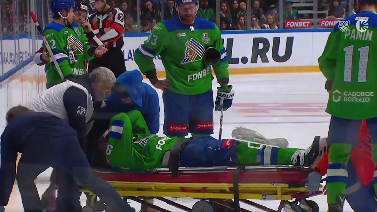 Евгений Кузнецов получил сотрясение мозга после силового приема хоккеиста «Локомотива»