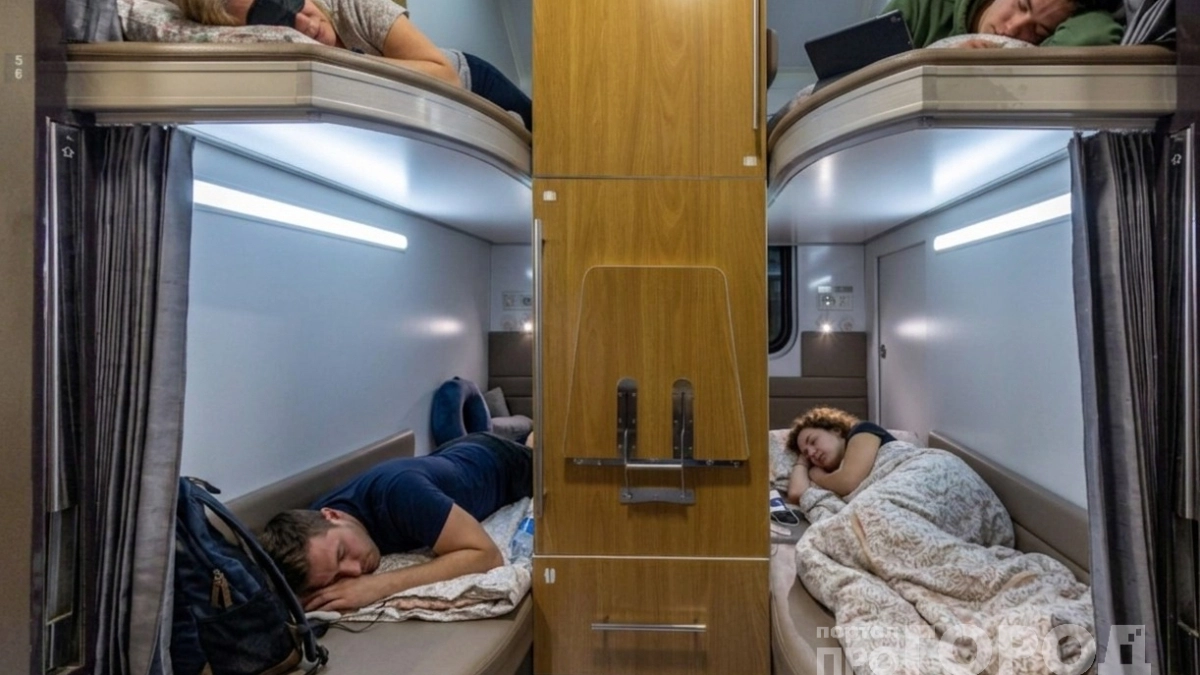 РЖД показали, как будет выглядеть плацкартный вагон будущего: что учли и от чего отказались - честный обзор из купе