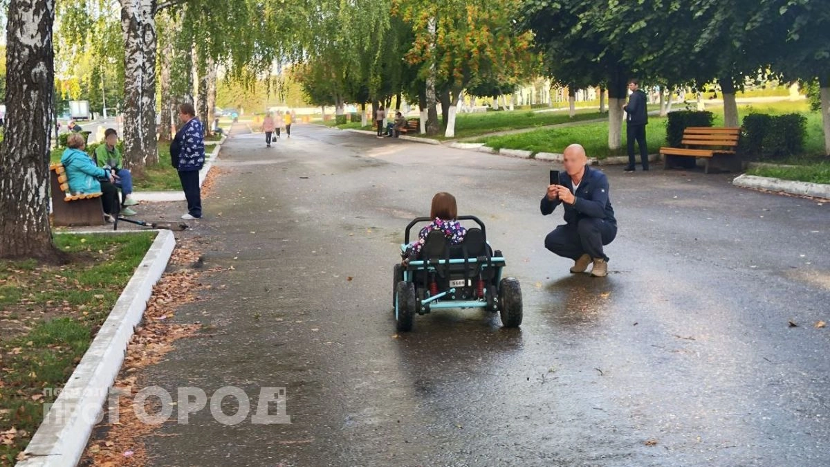 Когда град за окном - шанс в кошельке: почему плохая погода может неожиданно принести дополнительные деньги