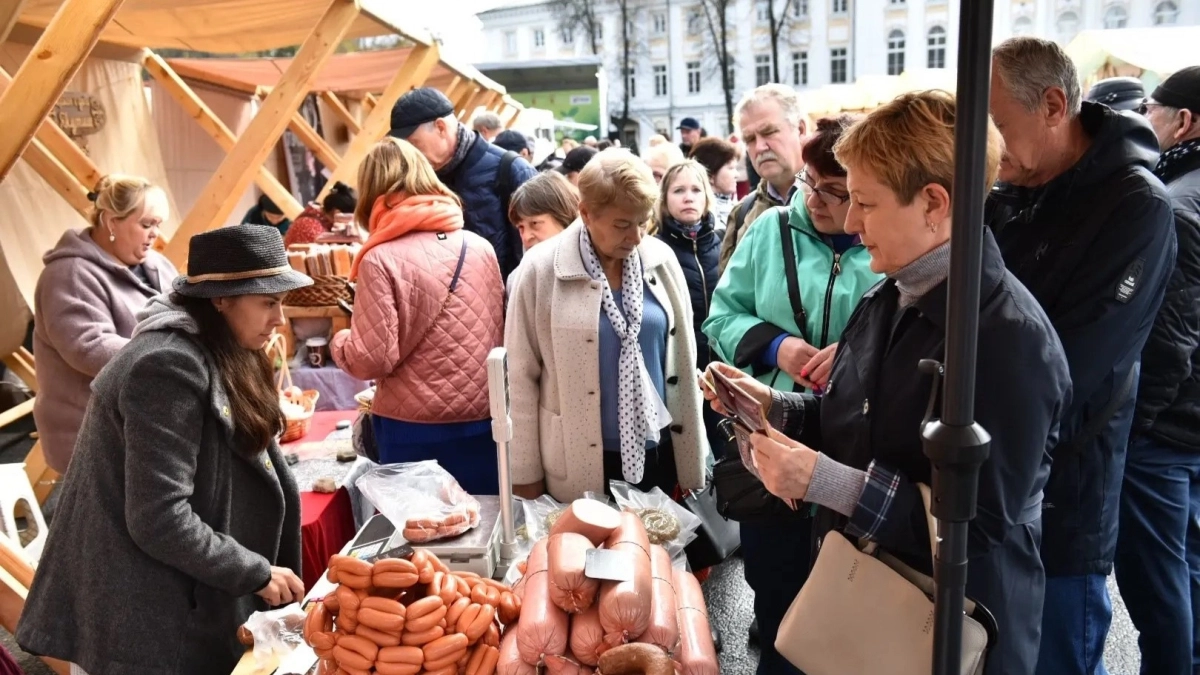200 фермеров и производителей соберутся на Советской площади Ярославля 