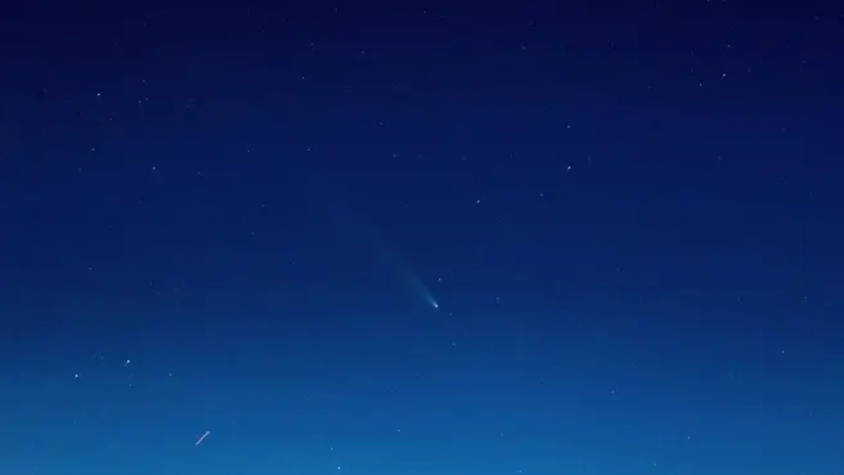 Комета C/2025 R3 видна в небе над Ярославлем — но только в телескоп