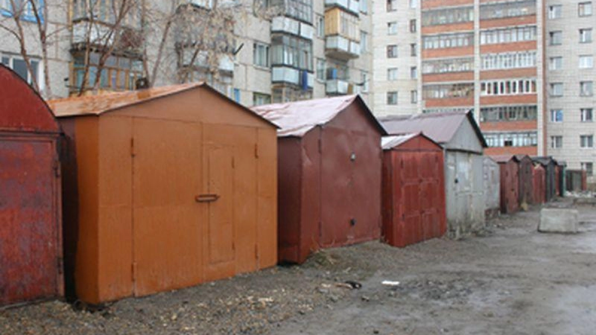 Росреестр объяснил, как оформить землю под гаражом в собственность