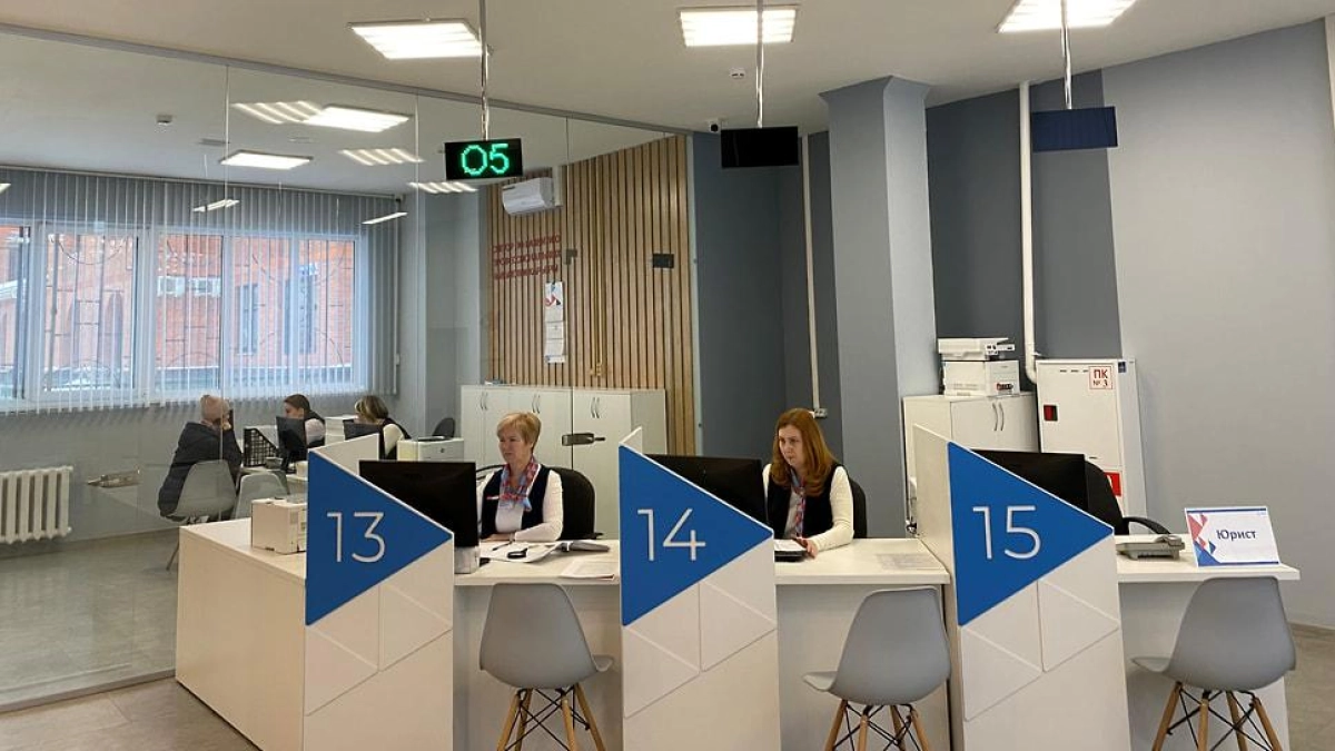 После реформ в ярославских больницах и школах: 2263 сотрудника нашли новую работу