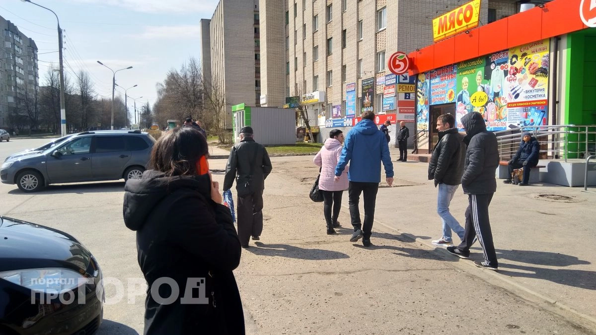 Неприятный сюрприз огорошит с 25 апреля: какие купюры стоят не больше обычной бумажки