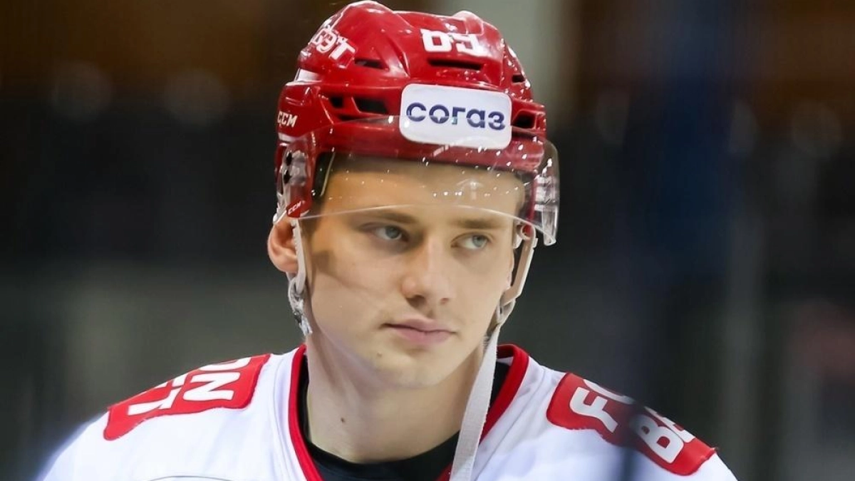 Тесанов вернулся в «Локомотив» после завершения сезона ВХЛ «Молотом»