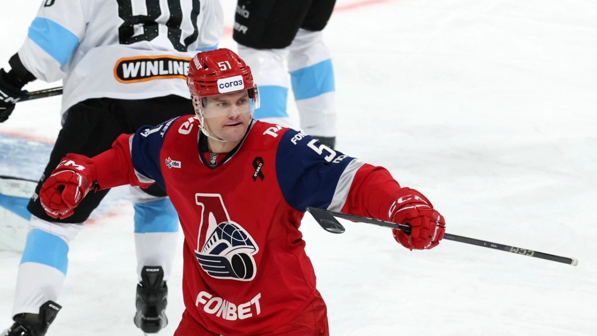  Нападающий "Локомотива" сравнил "Авангард" с машиной