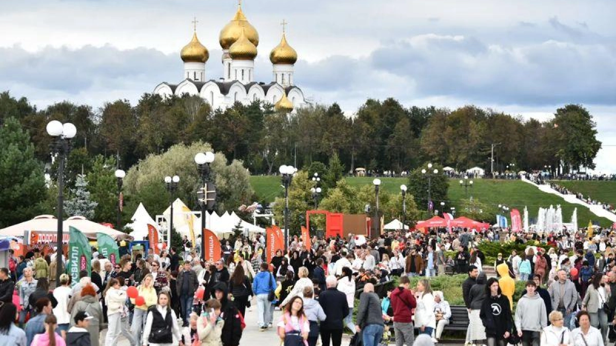 13,2 млн туристов принесли Ярославской области почти 40 млрд рублей