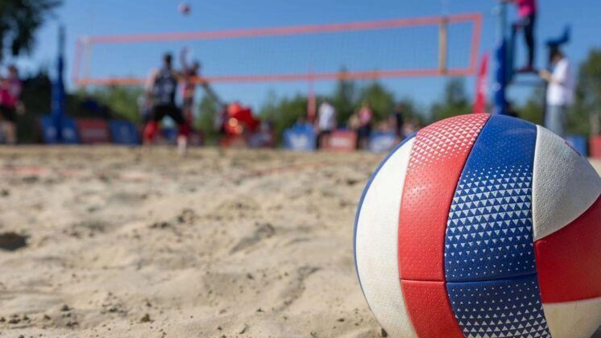 Стояновский и Лешуков не отдали ни сета в первом турнире сезона