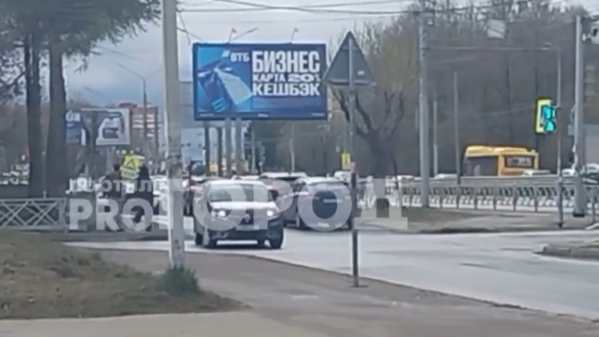 В Ярославской области  перекрыли федеральную трассу «Холмогоры» и городские дороги 