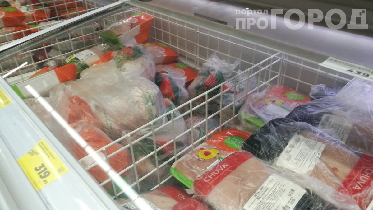 Китайская курица захватывает прилавки: что будет с ценами на мясо — производители бьют тревогу