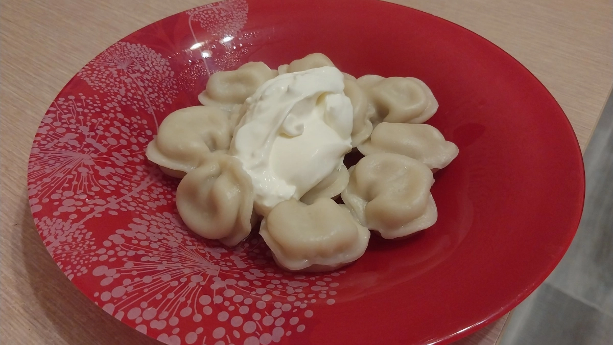 Сравнил пельмени за 180 и 500 рублей по ГОСТу : одна буква «Д» в составе сэкономила мне кучу денег — вот как