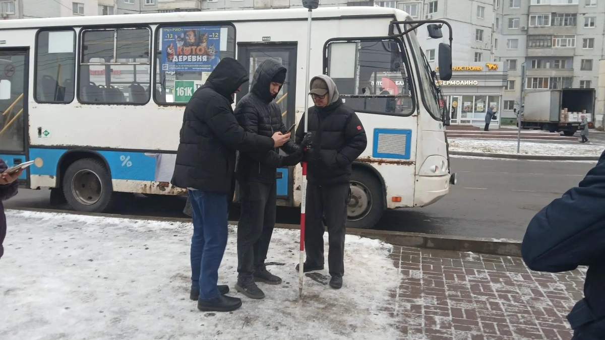 Вышел из автобуса — въехал в больничку: суд обязал хозяина ларька заплатить пострадавшему ярославцу свыше 80 тысяч рублей