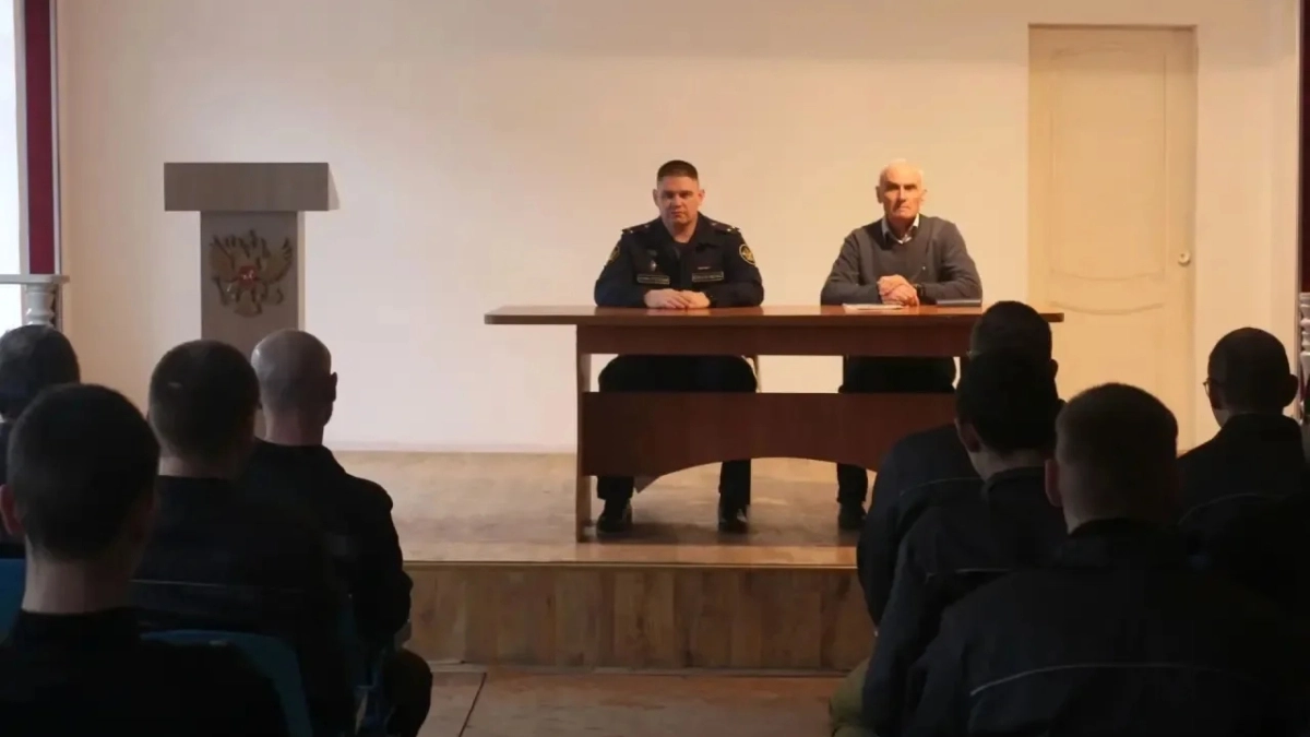 В колонии Ярославля провели урок мужества и вспомнили подвиги 