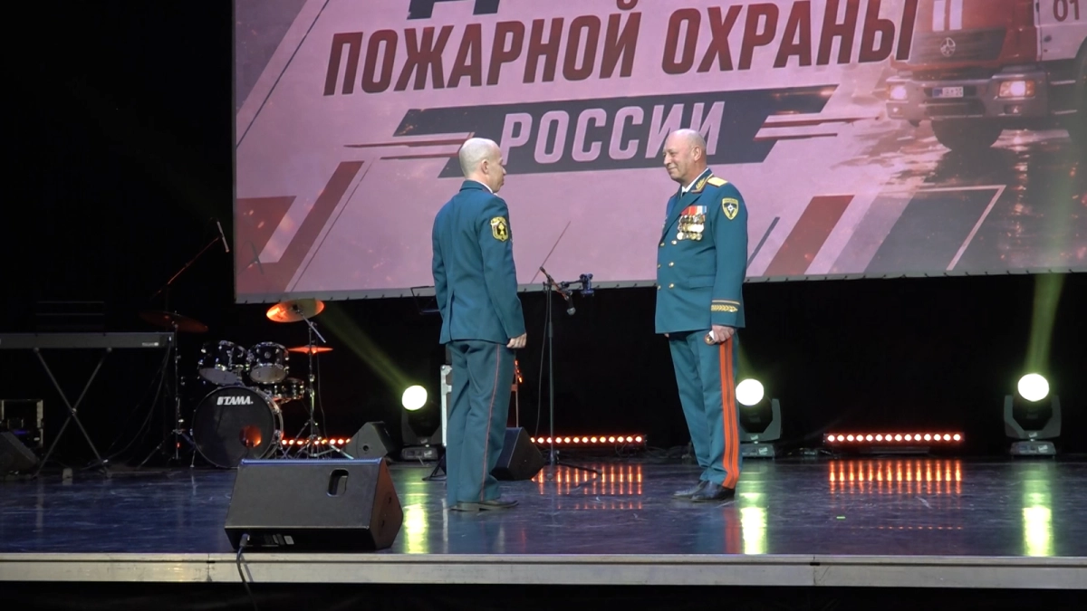 5000 ярославских спасателей отмечают праздник: 250 жизней за год