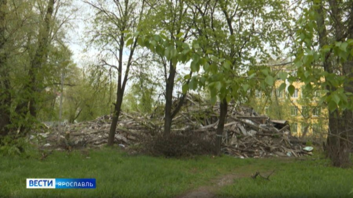 Аварийный дом у школы на Белинского снесут за 850 тысяч рублей
