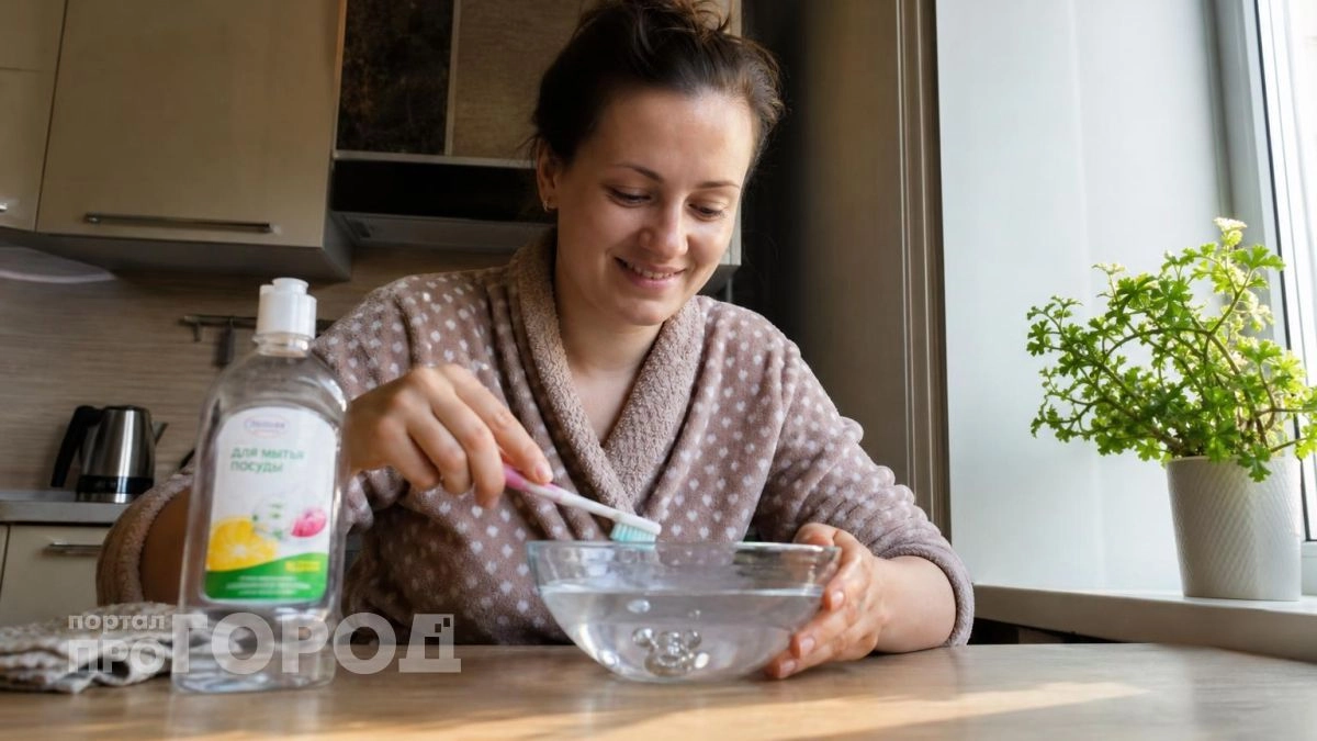 Выливаю моющее средство в раковину только так: семь приемов, которые экономят кучу денег на бытовой химии