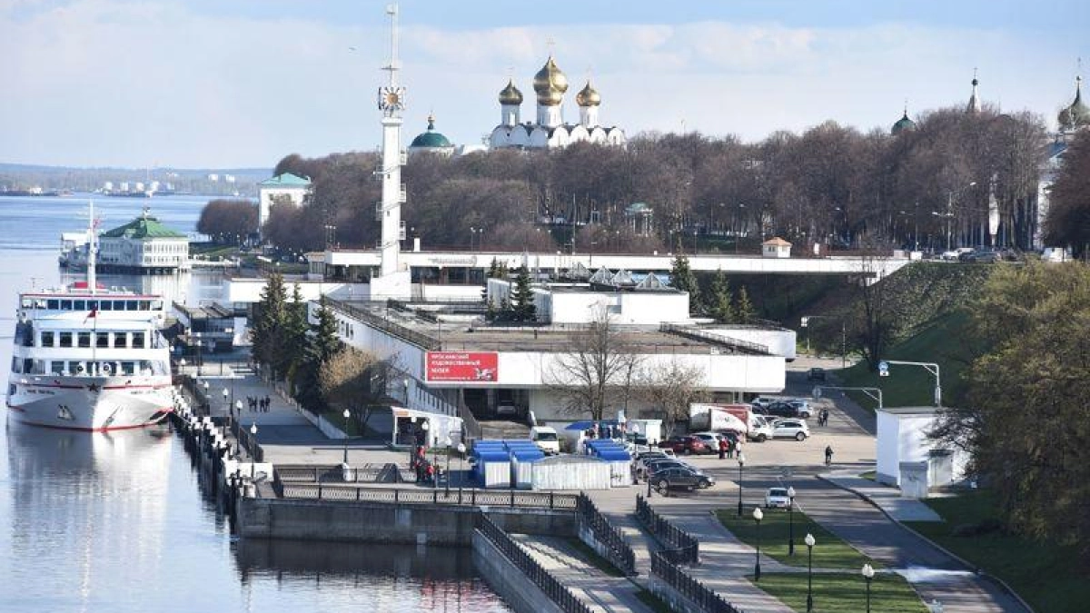 Почти 10 тысяч пассажиров за неделю: речная навигация в Ярославской области набирает обороты