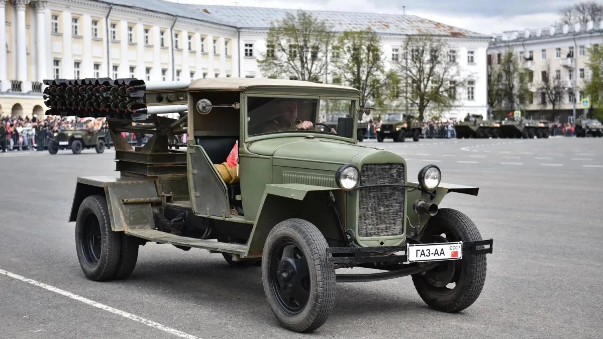 9 мая колонна исторических «Машин Победы» проедет через все районы Ярославля