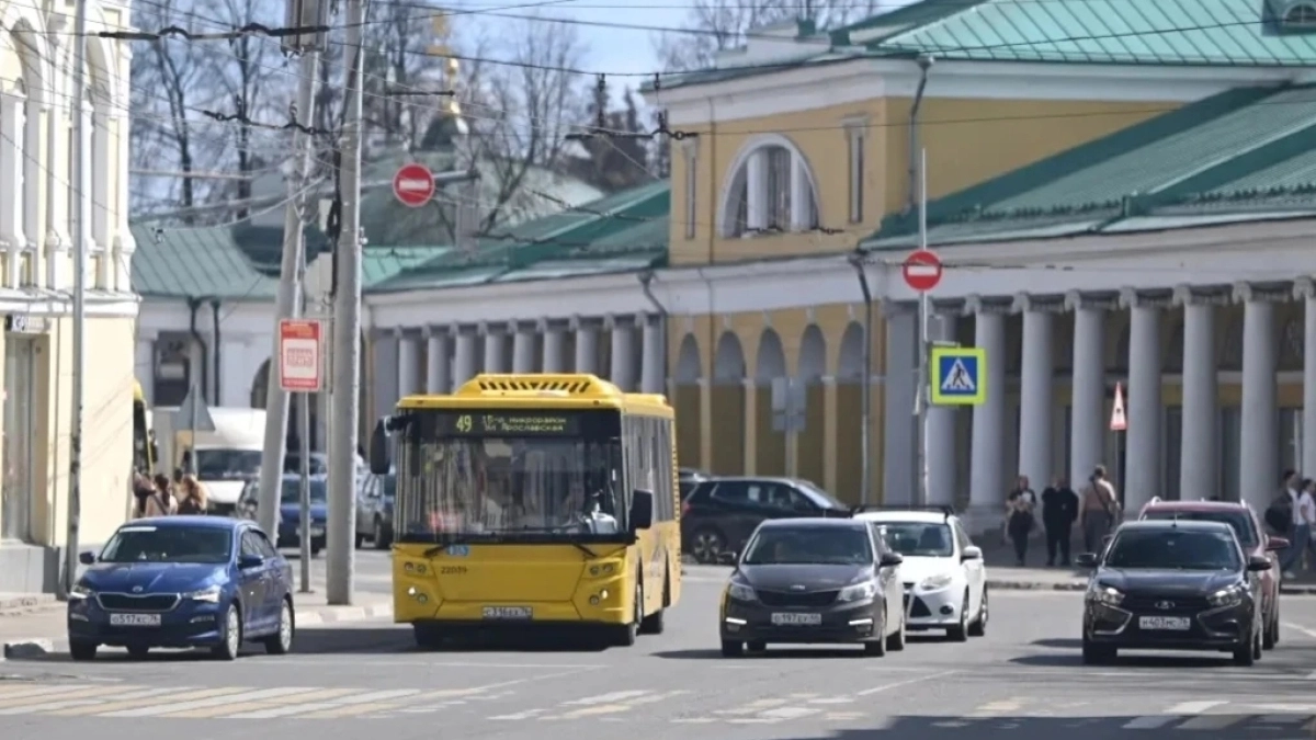 Праздник едет: Ярославль перекрывает центр и перенастраивает транспорт к 9 Мая