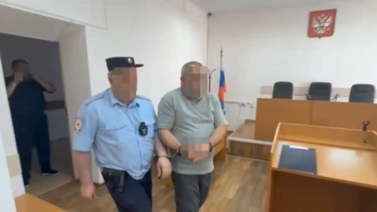 Ярославская прокуратура "запирает" вымогателя, удерживавшего участника СВО ради денег