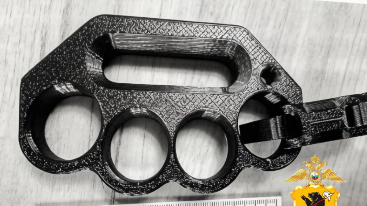 Печатал без лицензии: как 3D‑брелоки из Тутаева внезапно стали холодным оружием
