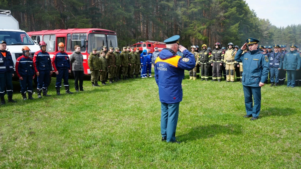 Ярославские энергетики отключили ЛЭП для тушения условного пожара в Смоленском