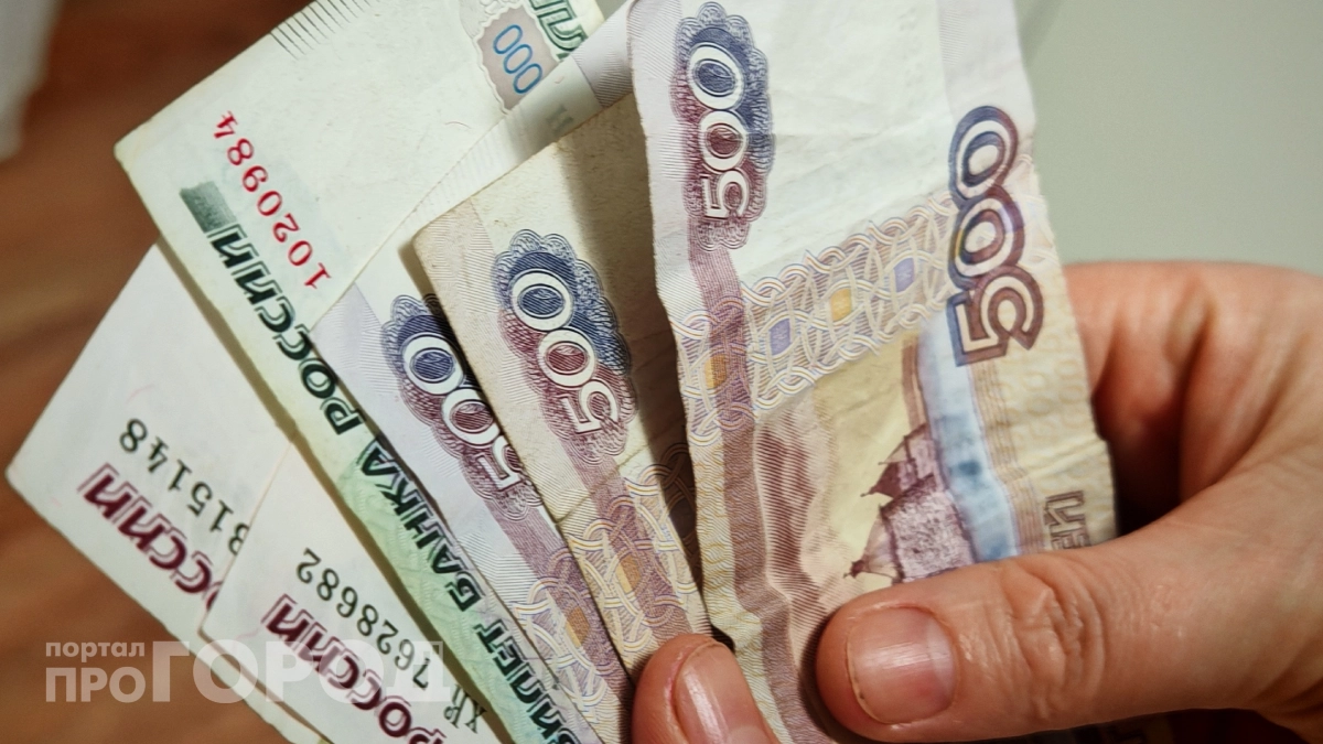 Больше не снять как раньше: банки меняют правила работы с наличными — что ждёт клиентов