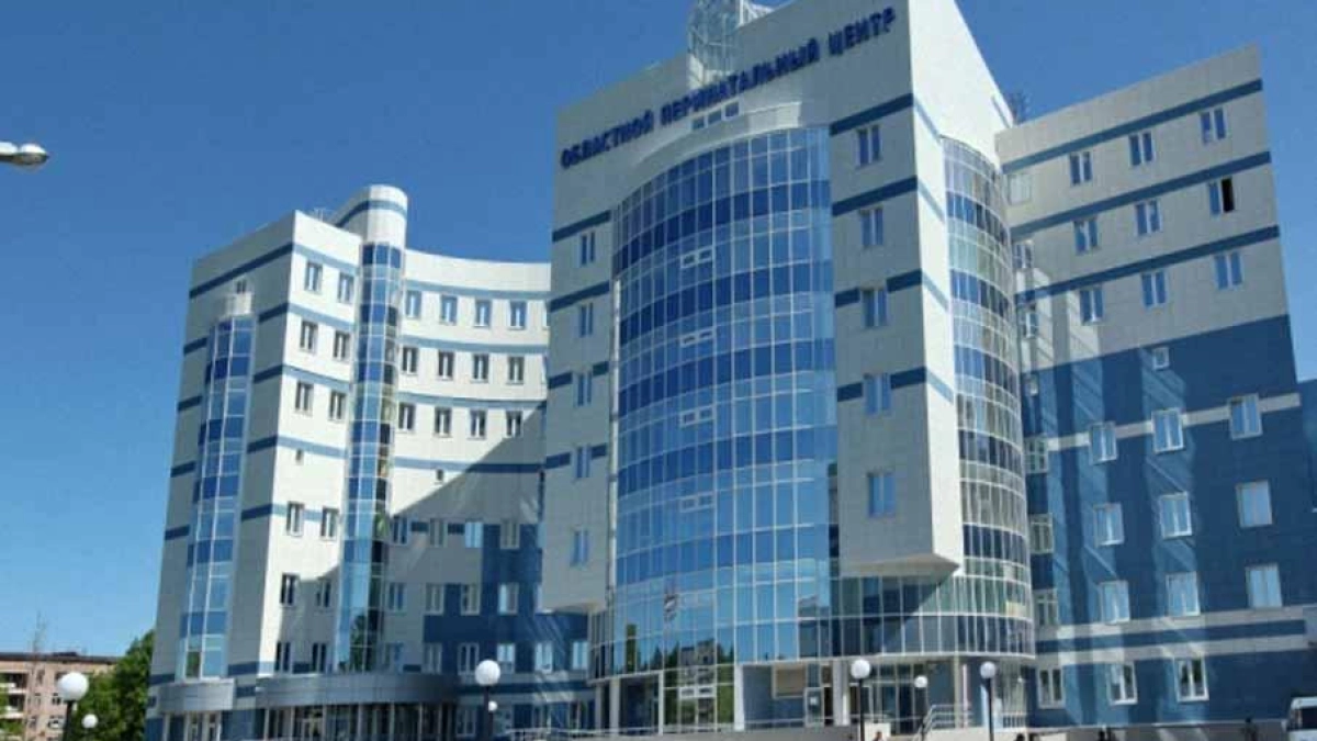 Ярославский перинатальный центр получил инкубатор для недоношенных детей