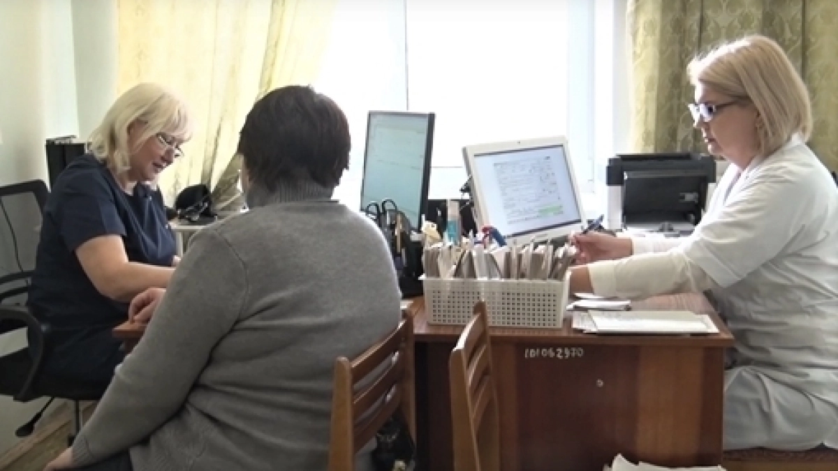 В Ярославской области изменили подход к записям к профильным специалистам