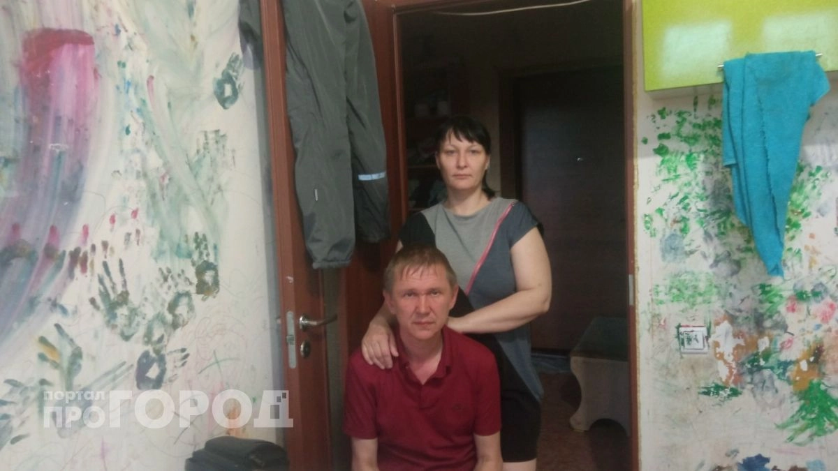  В Ярославле у многодетной семьи забрали 4 детей посреди ночи из-за потерявшейся дочери
