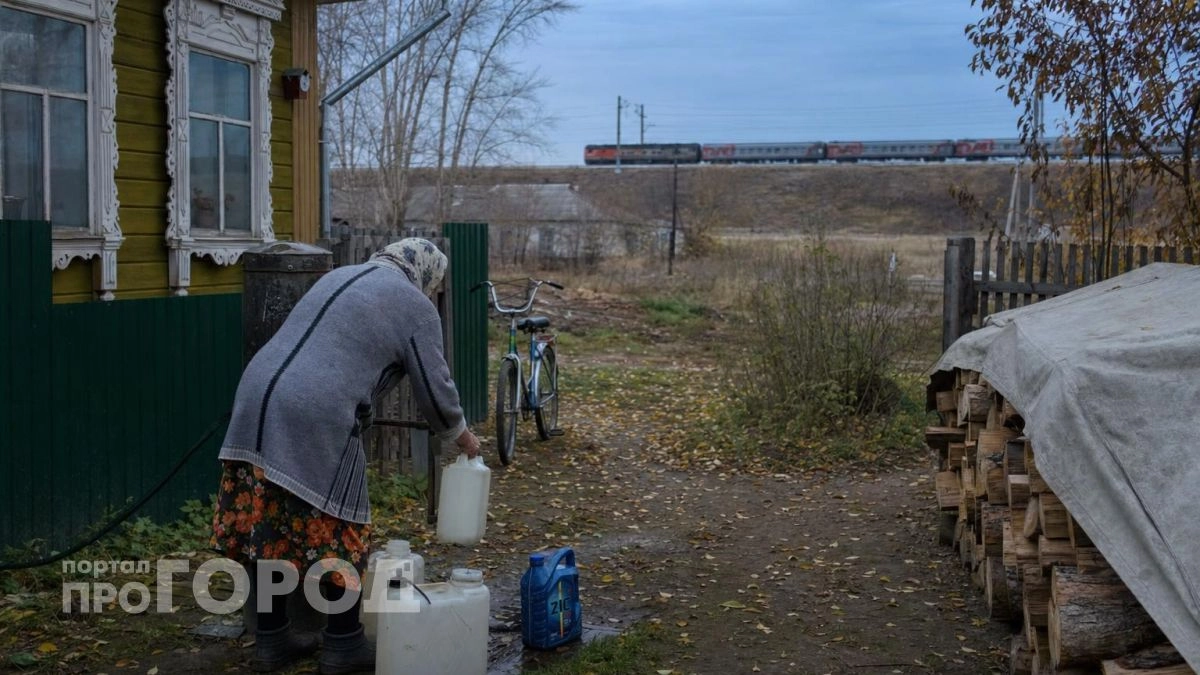 Жизнь в зоне вечного шума: как выживают люди в деревне, которую круглосуточно атакуют поезда-экспрессы