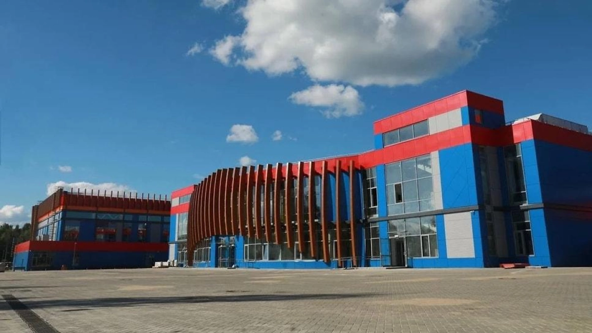 Волейбольный центр в Ярославле достроят к августу — сроки могут сдвинуться
