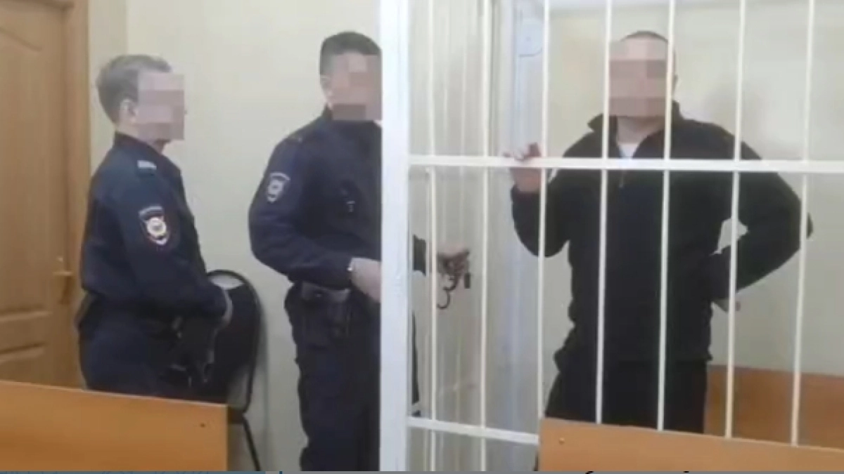 Ножницы вместо скидочной карты: чем обернулся алкогольный дебош в ярославском супермаркете
