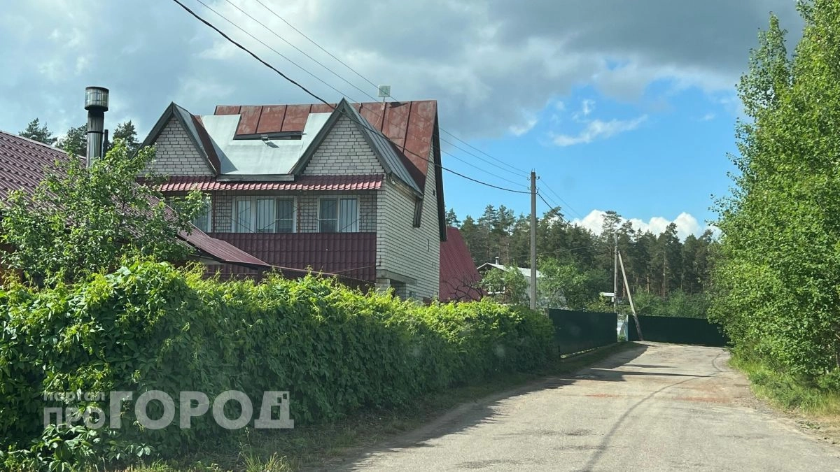 Вложил девять миллионов а продаю за четыре: почему владельцы спешно избавляются от элитных домов в глуши