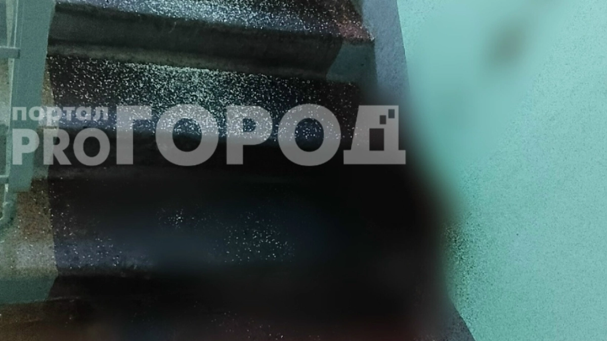 В Ярославле на чердаке жилого дома обнаружили тело молодого мужчины
