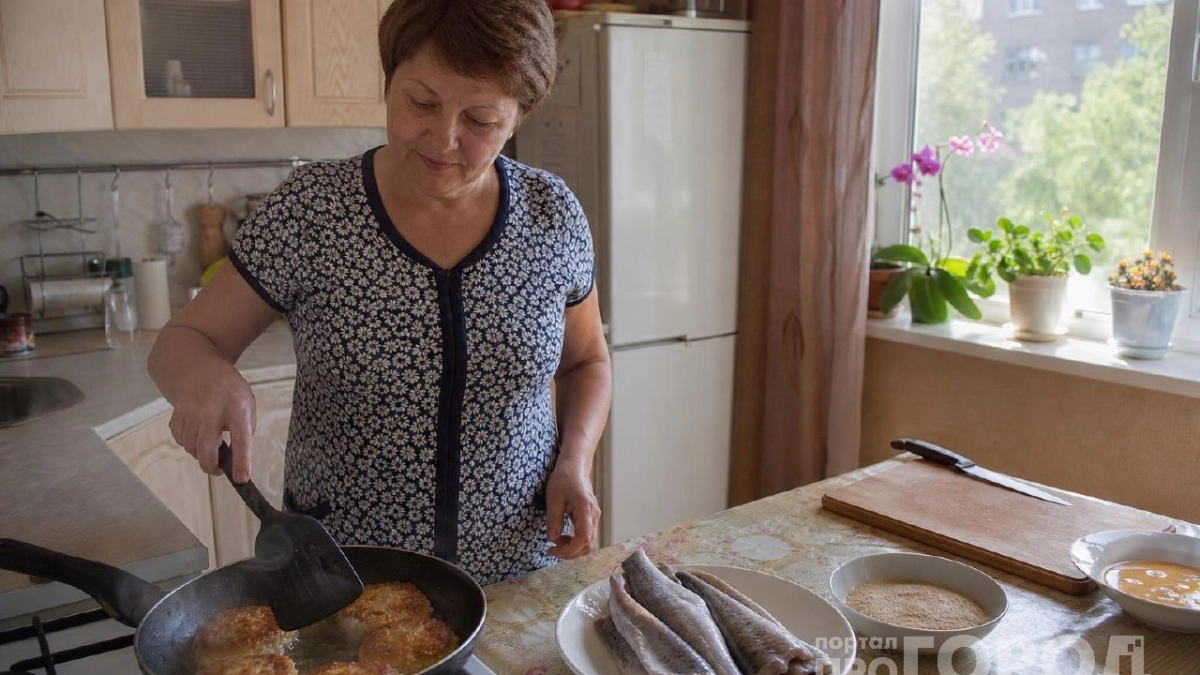 Минтай скупаю брикетами: делаю пышные рыбные котлеты - по вкусу сочнее форелевых слайсов