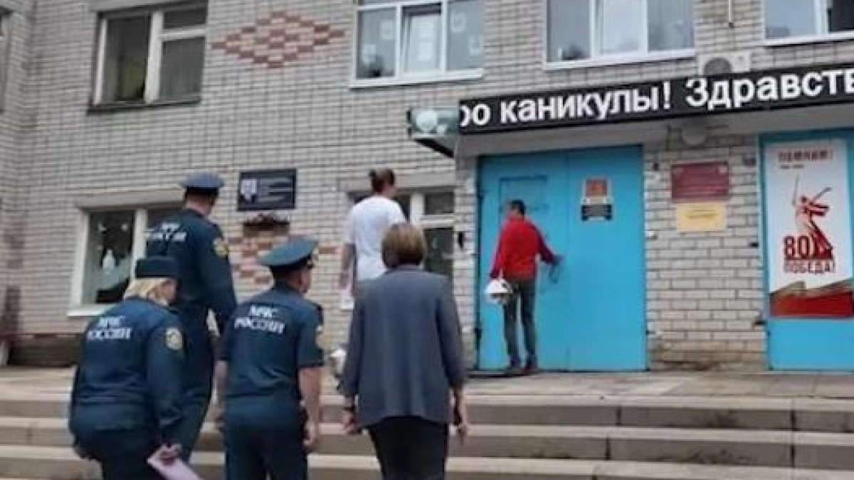 МЧС проверяет детские лагеря Ярославской области перед летними сменами