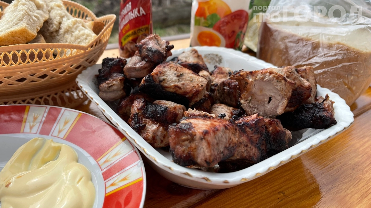 Закуска к мясу без уксуса — секрет сочинских шашлычных: съедается со стола первой